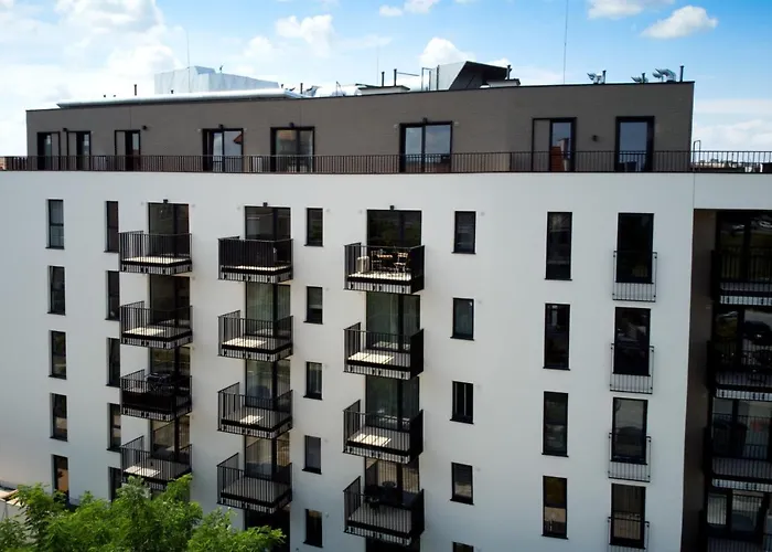 Essence Sapphire * Poznan